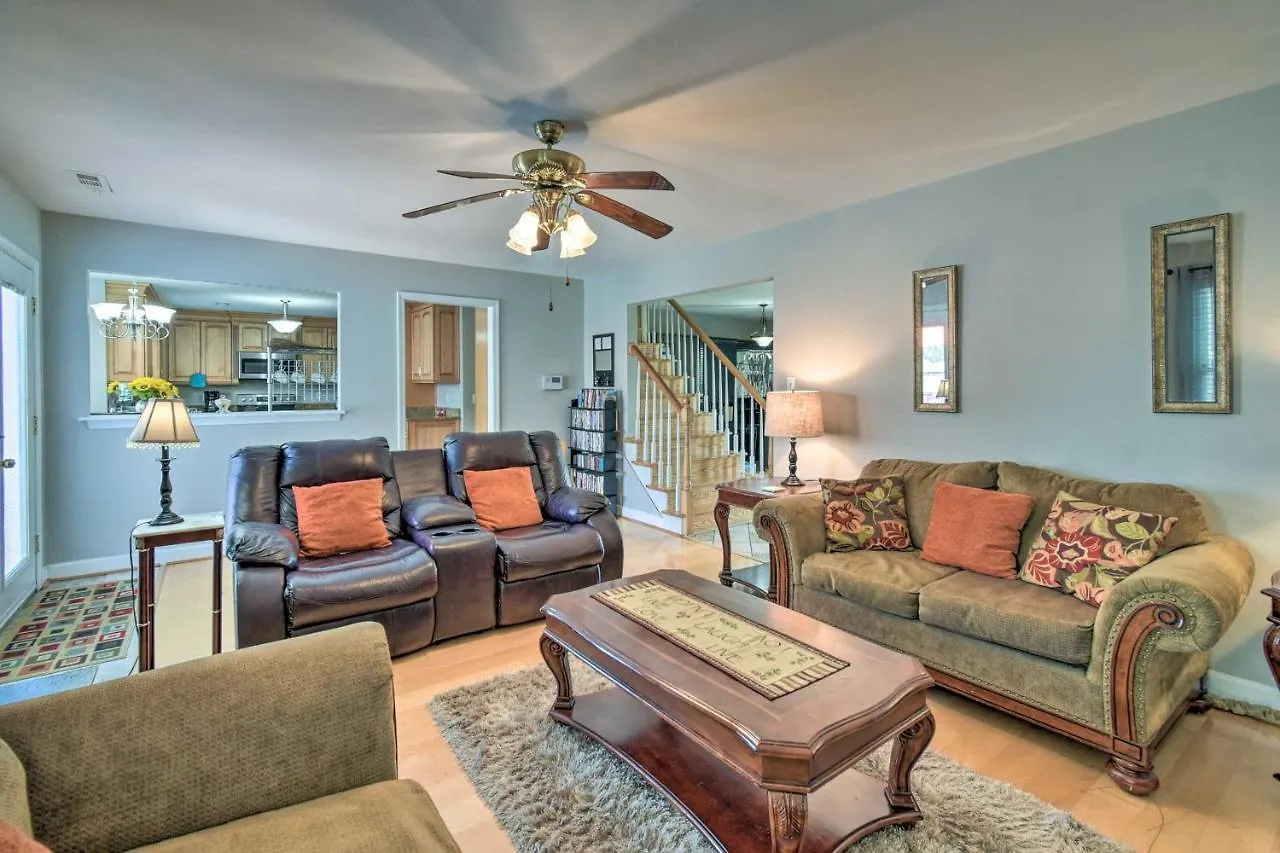 Holiday home Virginia Beach Family House Less Than 1 Mi To Golf Club! United States